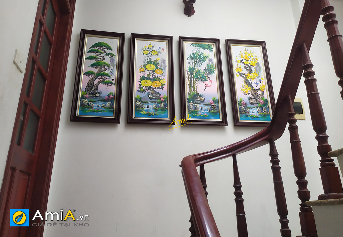 Cách Treo Tranh Tứ Quý Ở Cầu Thang Xưởng Tranh Tuệ Dương Chuẩn Phong Thủy image-1748276647998