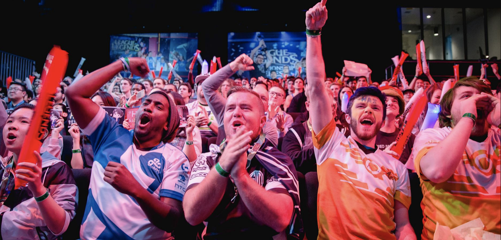 Fb88 Esports: Exploring The Rising World Of Competitive Gaming image-1748537078781