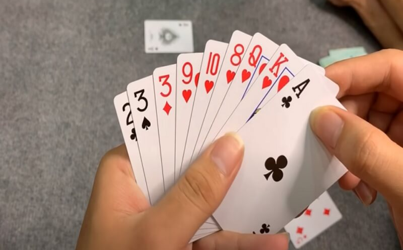 Phỏm 88nn: Cách Chơi, Luật Và Mẹo Thắng Dễ Hiểu Cho Người Mới image-1747675731450