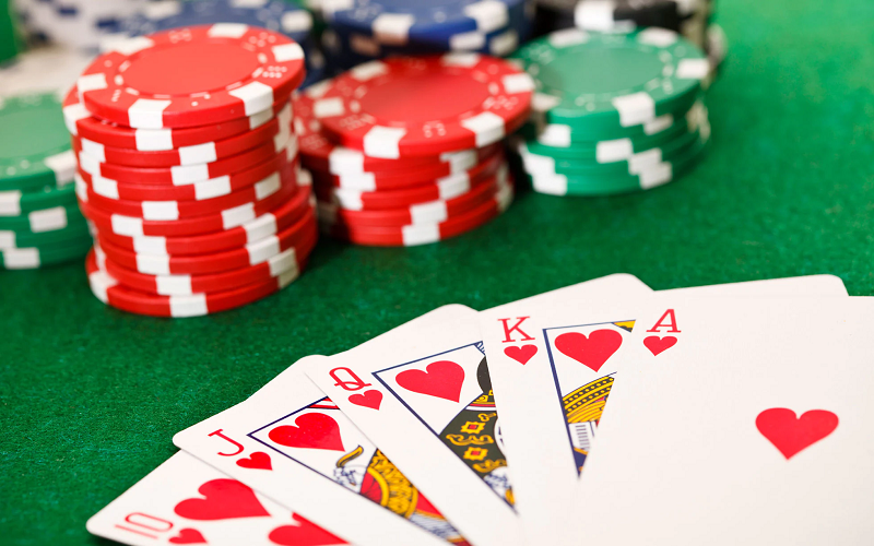Bí Quyết Chơi Poker Giỏi: Từ Người Mới Đến Cao Thủ image-1749471556095