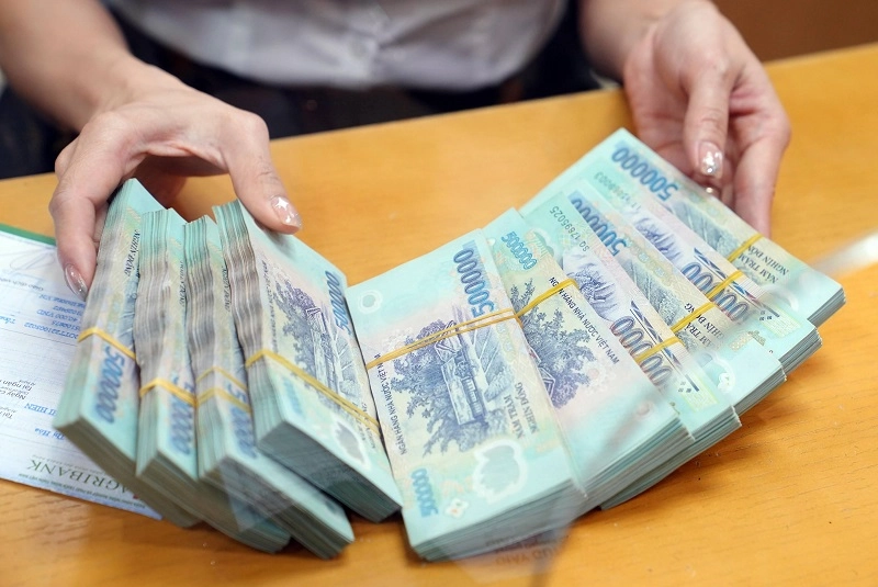 Chơi Tài Xỉu Ăn Tiền Thật: Cơ Hội Và Cạm Bẫy image-1749472877563
