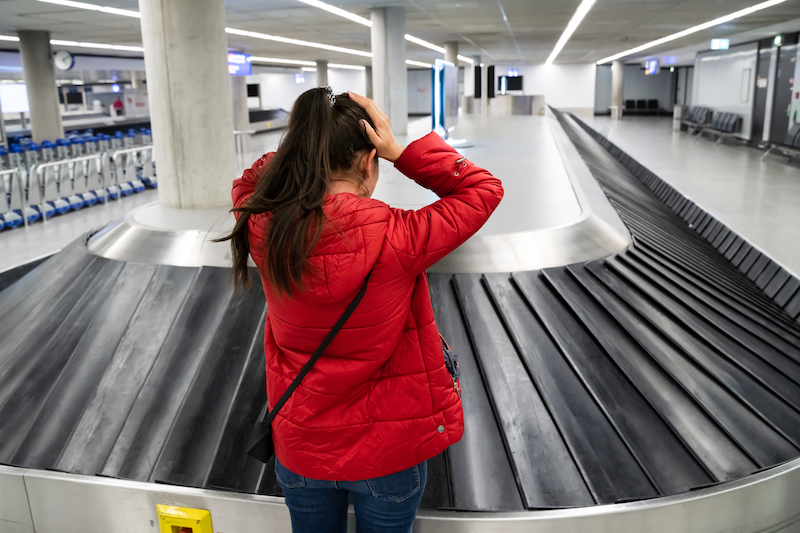 Hành Lý Bị Thất Lạc Thì Giải Quyết Thế Nào? Vé Máy Bay Vietjet Net Chia Sẻ image-1753112648099