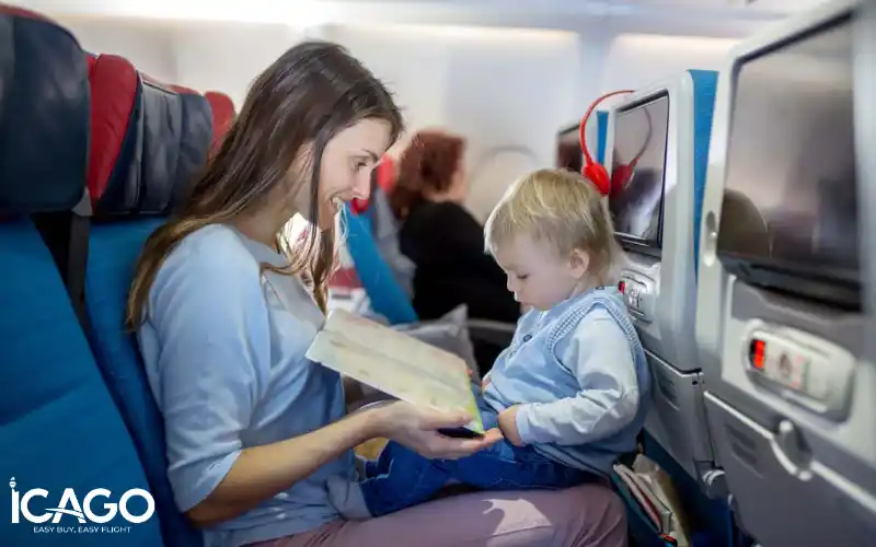Trẻ Em Dưới 2 Tuổi Có Phải Mua Vé Không? Vietjet Net Giải Đáp image-1753113611036